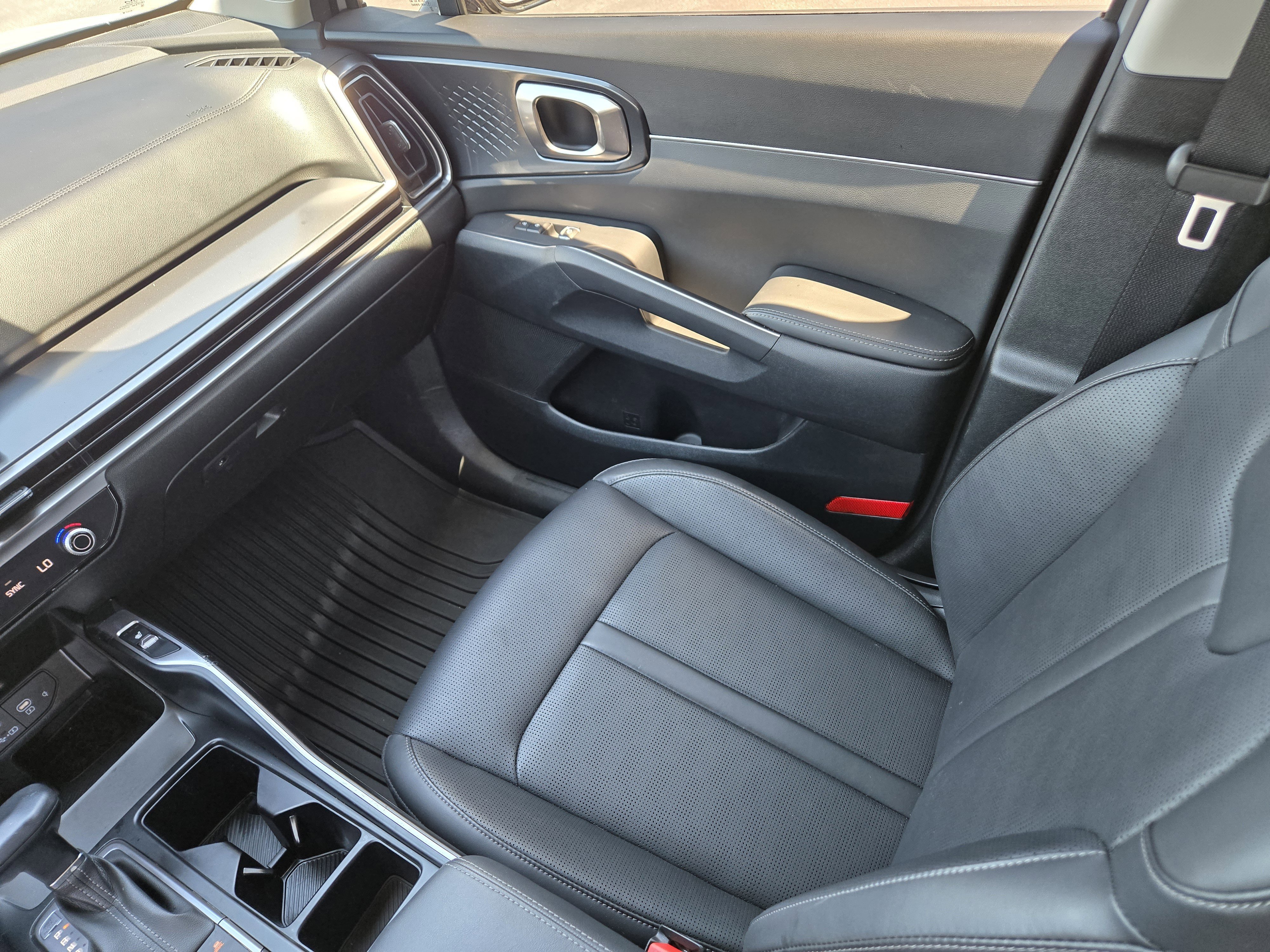 Used 2025 Gray Kia S image 21