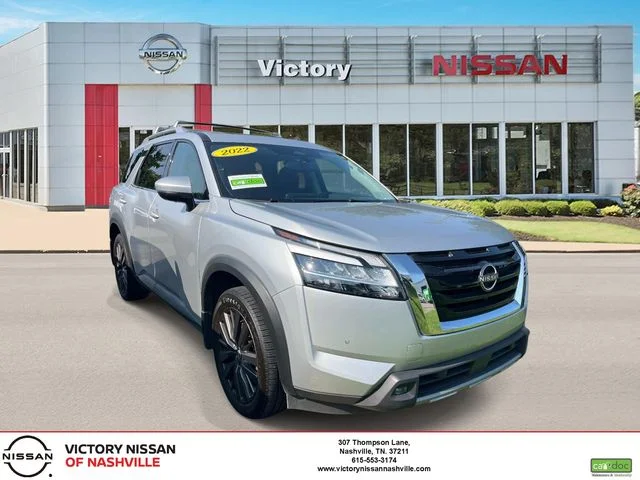 2022 Nissan Pathfinder SL