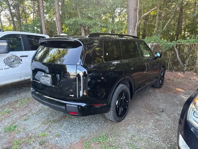 Used 2027 Black Kia X-Line SX-Prestige image 8