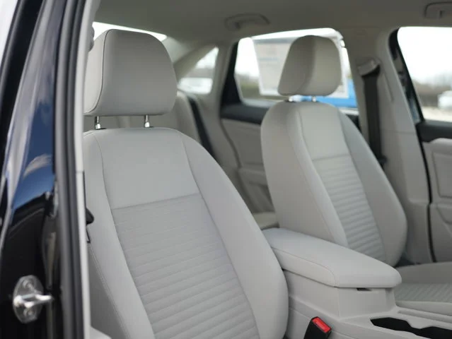 New 2026 Deep Black Pearl Volkswagen 1.5T S image 22