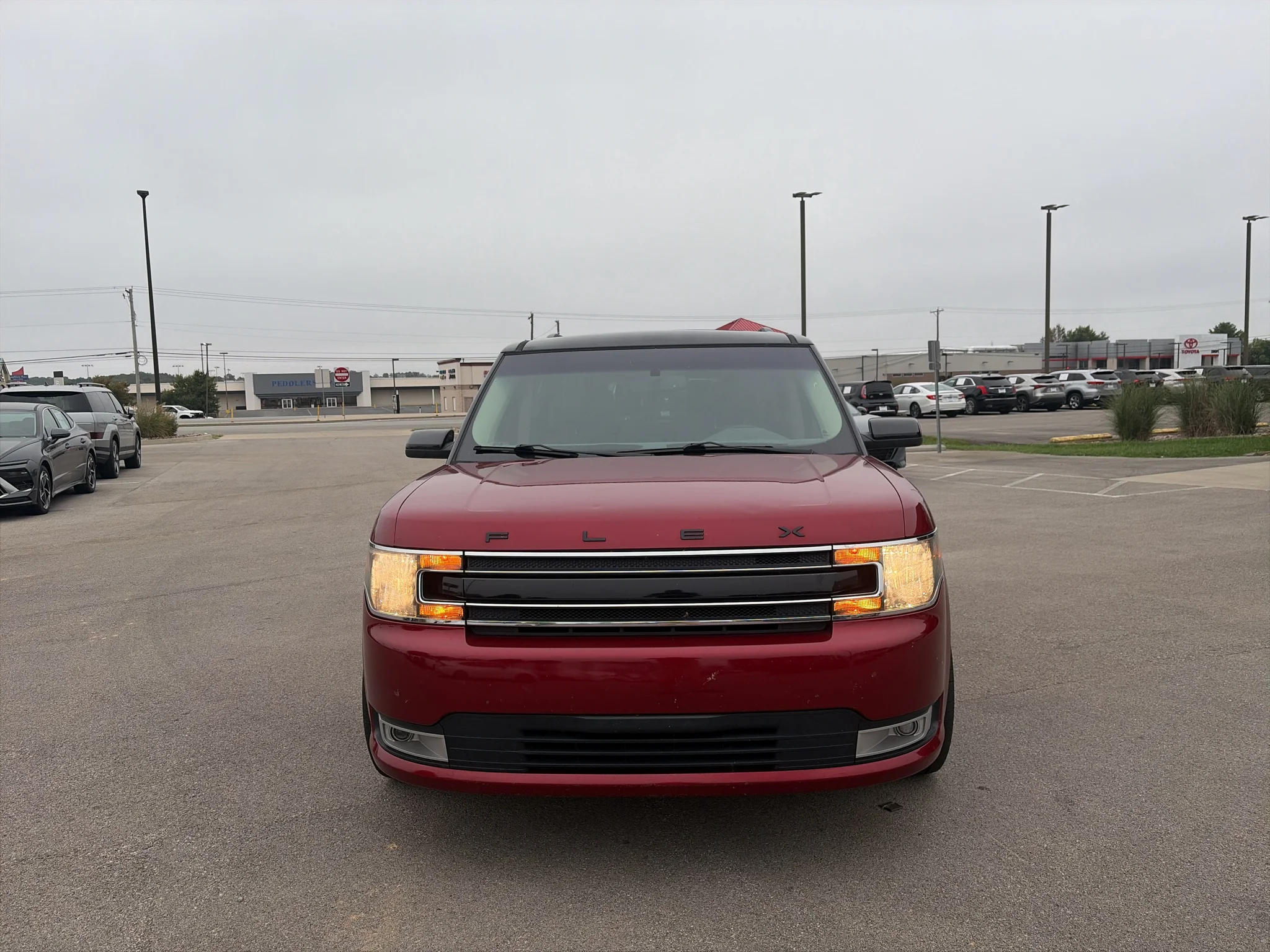 Used 2018 Ruby Red Metallic Tinted Clearcoat Ford SEL image 8