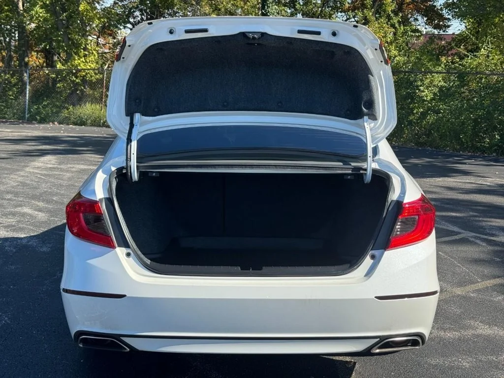 Used 2022 White Honda Sport image 6
