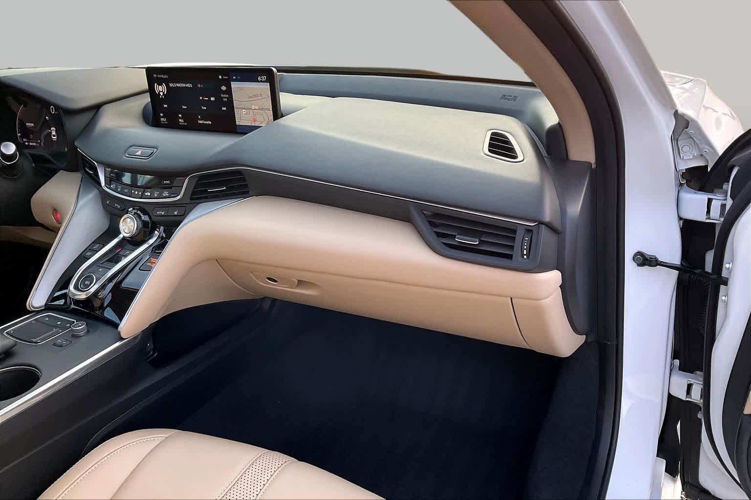 Certified Used 2025 Platinum White Pearl Acura TECH image 18