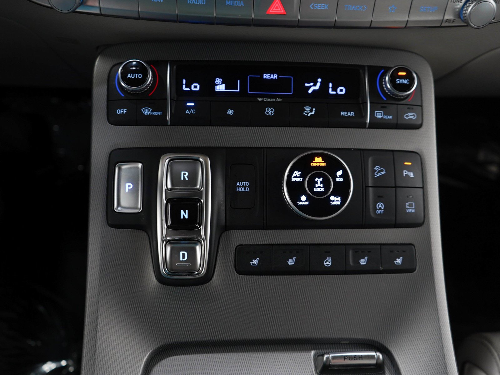 Certified Used 2022 Moonlight Cloud Hyundai Limited AWD image 25