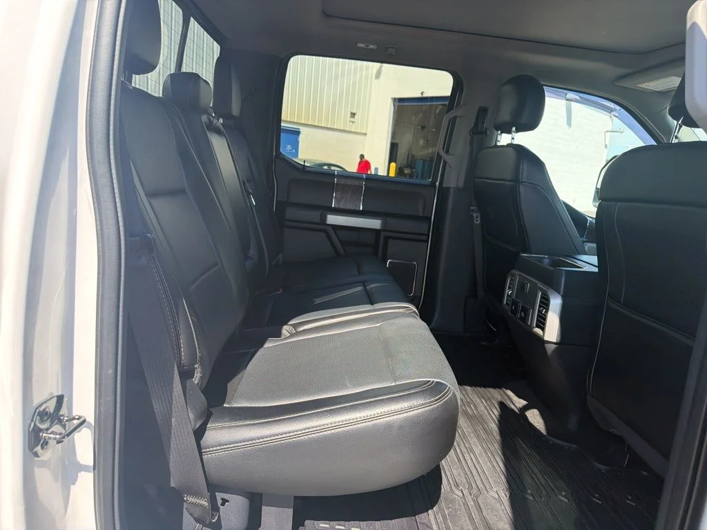 Certified Used 2017 White Platinum Clearcoat Metallic Ford Lariat image 45