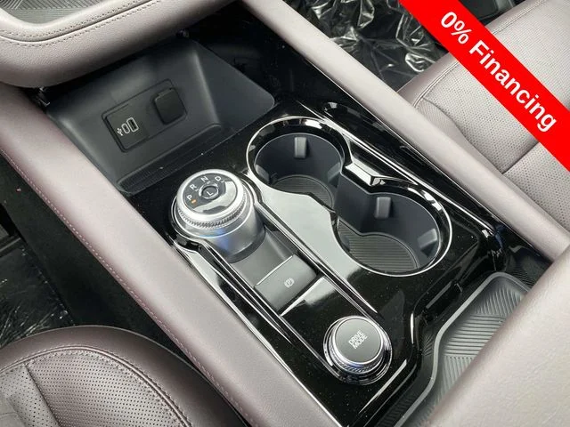 New 2026 Agate Black Metallic Ford Platinum image 18