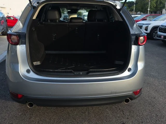 Used 2020 Silver Mazda Touring image 30