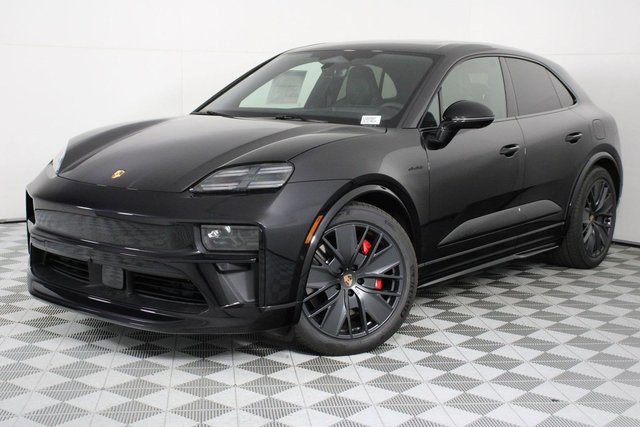 2026 Porsche Macan Electric 