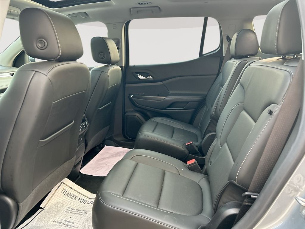Used 2023 Silver GMC SLT image 30