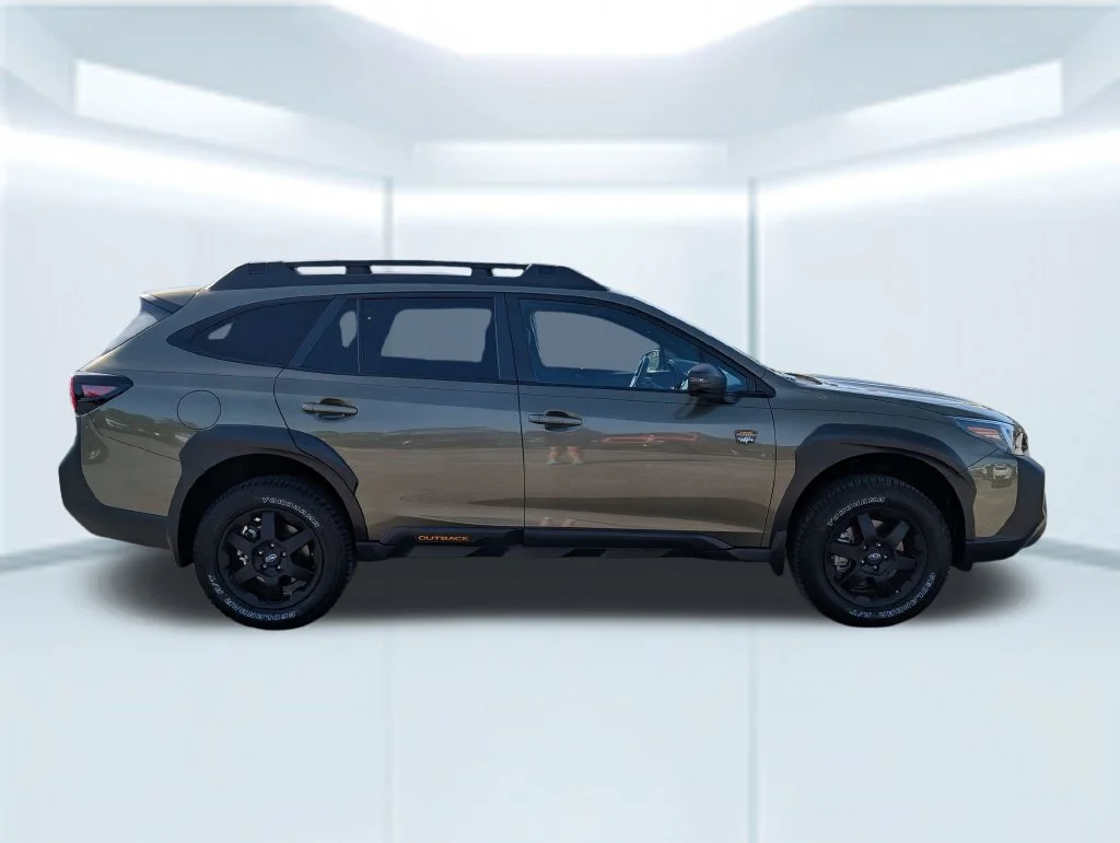 Used 2025 Green Subaru Wilderness image 6