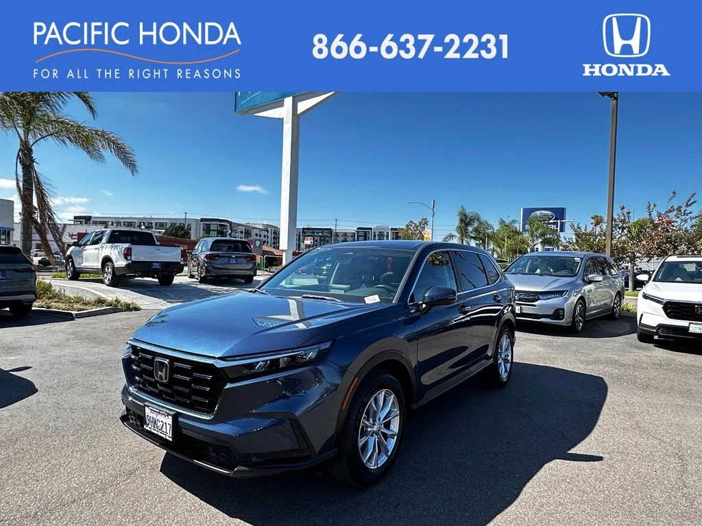 Used 2023  Honda EX-L image 1