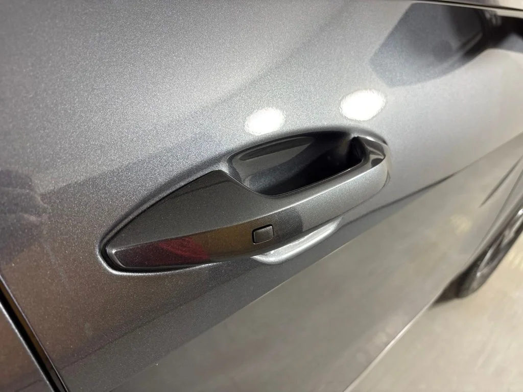 New 2026 Gravity Gray Kia EX image 12