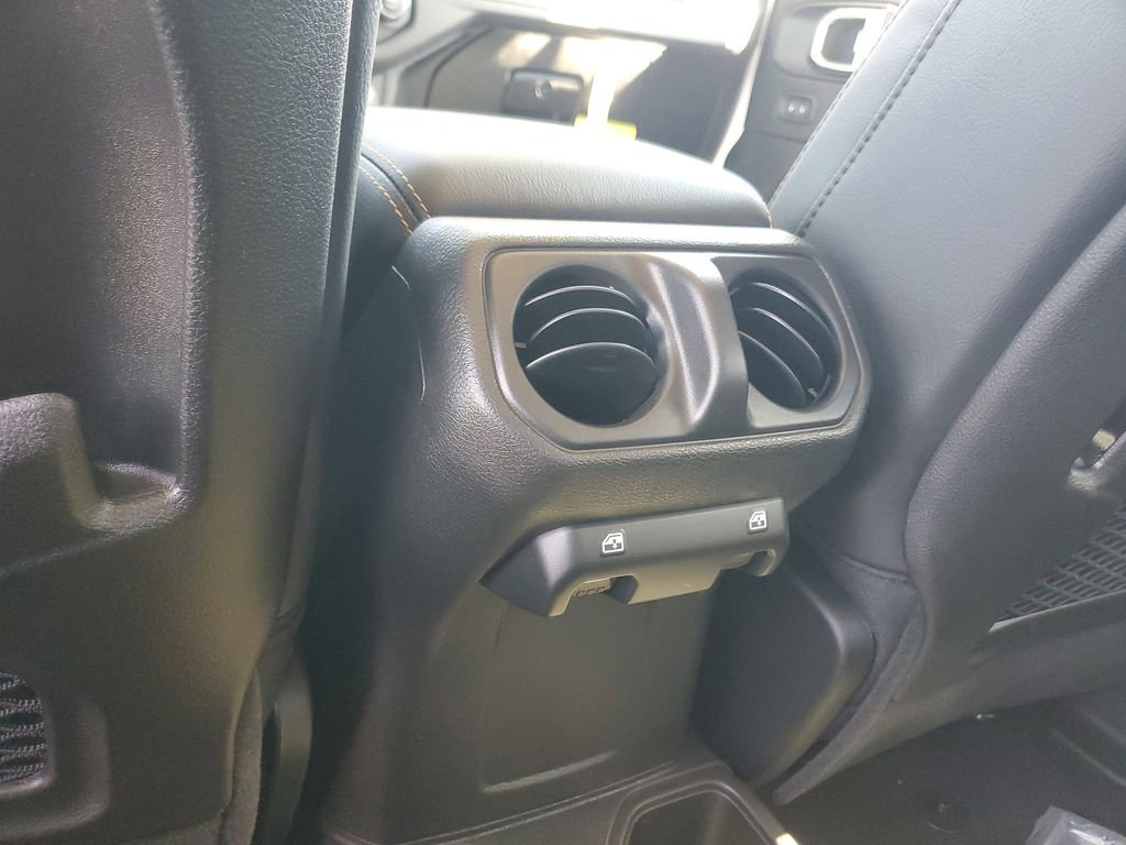 New 2026 Bright White Clearcoat Jeep Sahara image 22