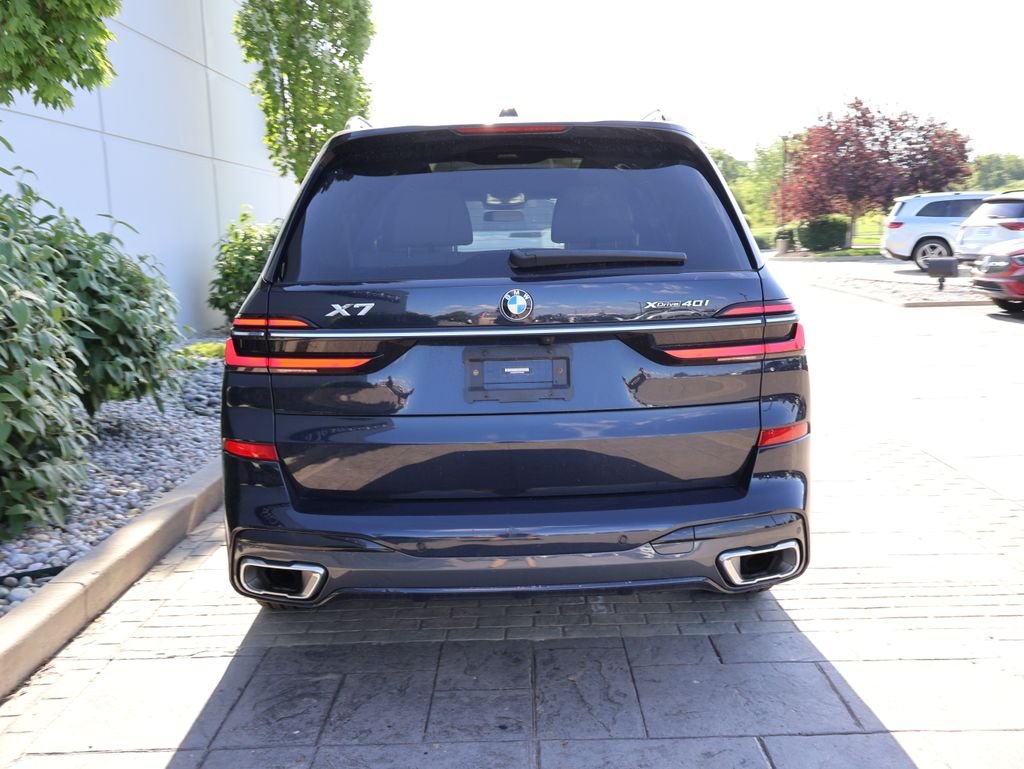 Used 2023 Carbon Black Metallic BMW xDrive40i image 52