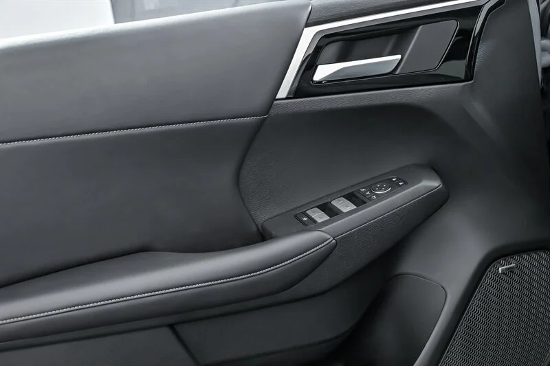 2025 Mitsubishi Outlander Trail Edition - Photo 11