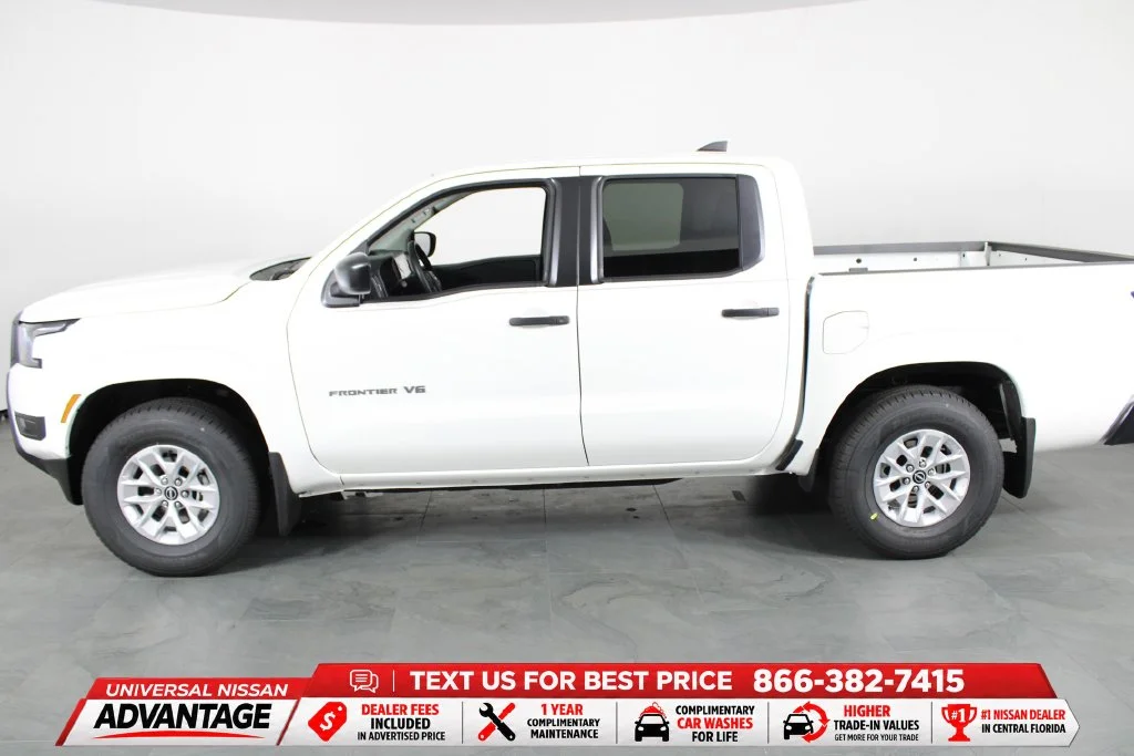 New 2027 Glacier White Nissan Crew Cab S image 12