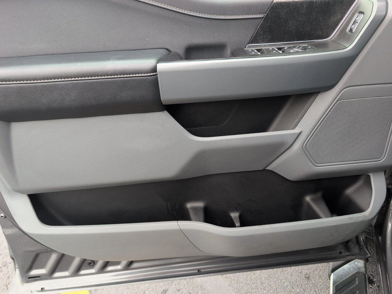 2023 Ford F-150 XLT - Photo 19