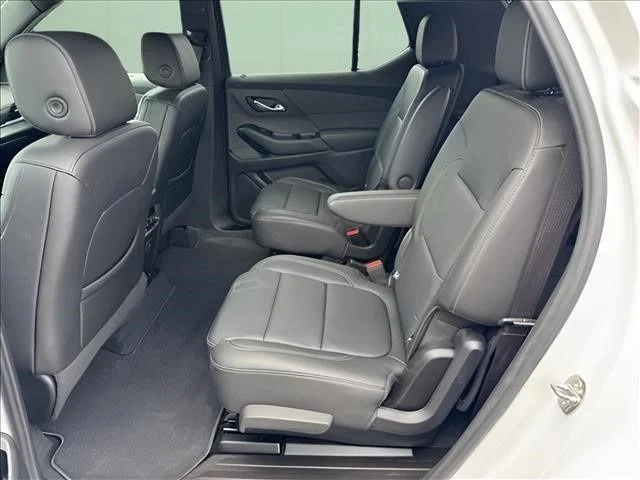 Used 2023 White Chevrolet LT Leather image 10