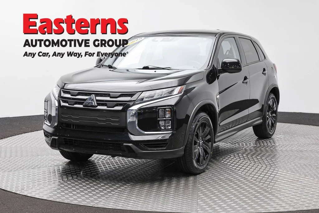 Used 2025 Black Mitsubishi 2.0 LE image 1