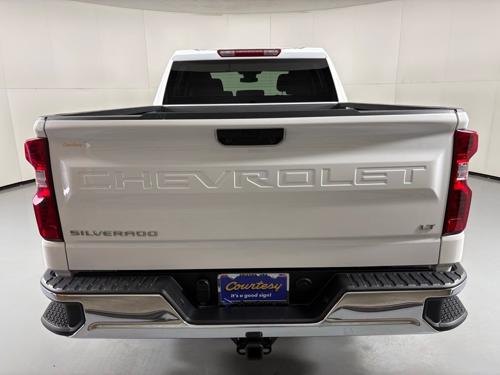 Used 2026 White Chevrolet LT image 7