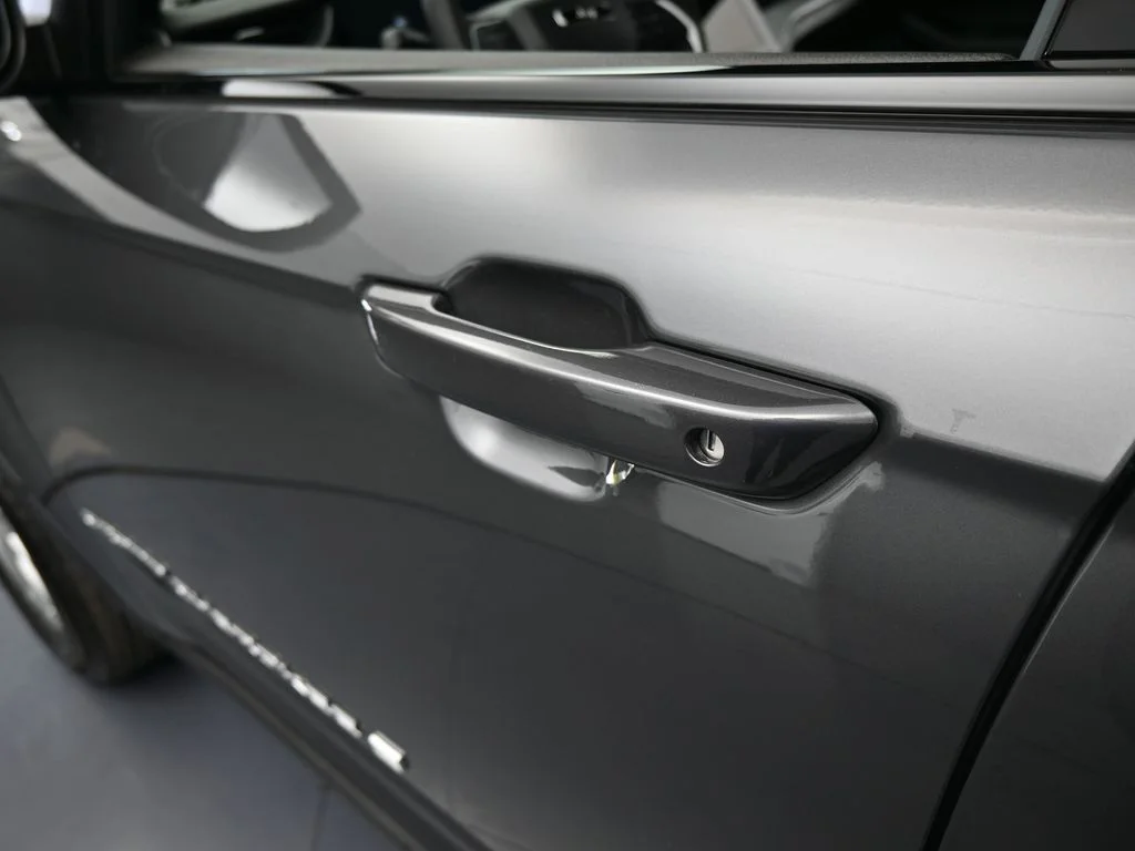 New 2026 Baltic Gray Metallic Clearcoat Jeep Laredo X image 29