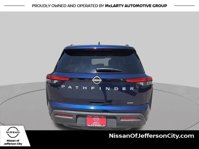 Used 2025 Blue Nissan SV image 5