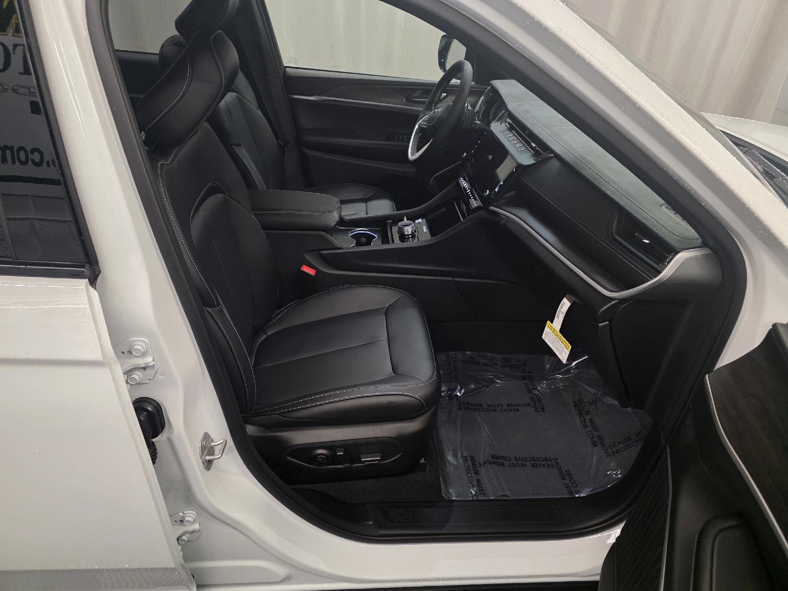 Used 2026 Bright White Clearcoat Jeep Limited image 54
