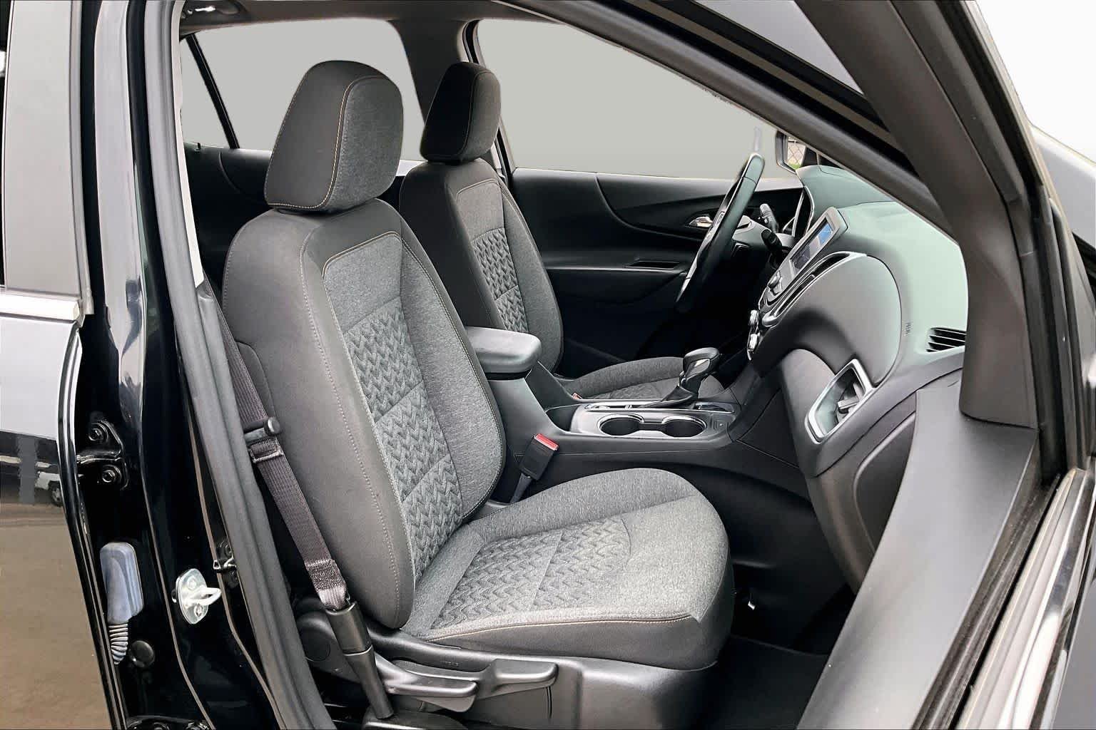 Used 2023 Mosaic Black Metallic Chevrolet LT image 9