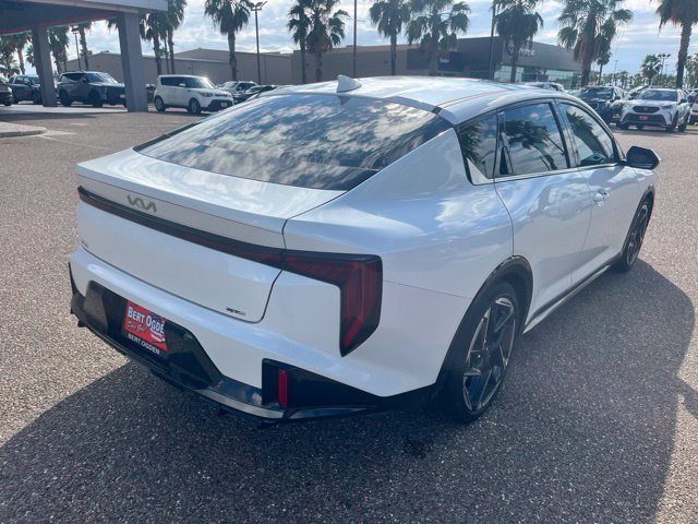 Used 2025 White Kia GT-Line image 8
