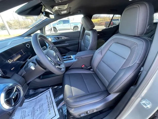 2026 Chevrolet Equinox EV 2LT - Photo 16