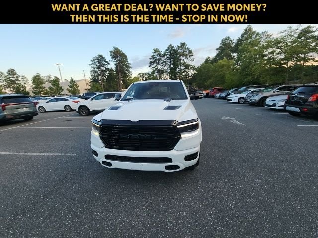 Used 2022 White Ram Laramie image 4