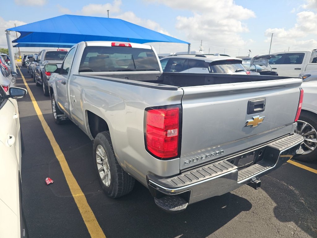 Used 2018 Silver Ice Metallic Chevrolet Work Truck image 4