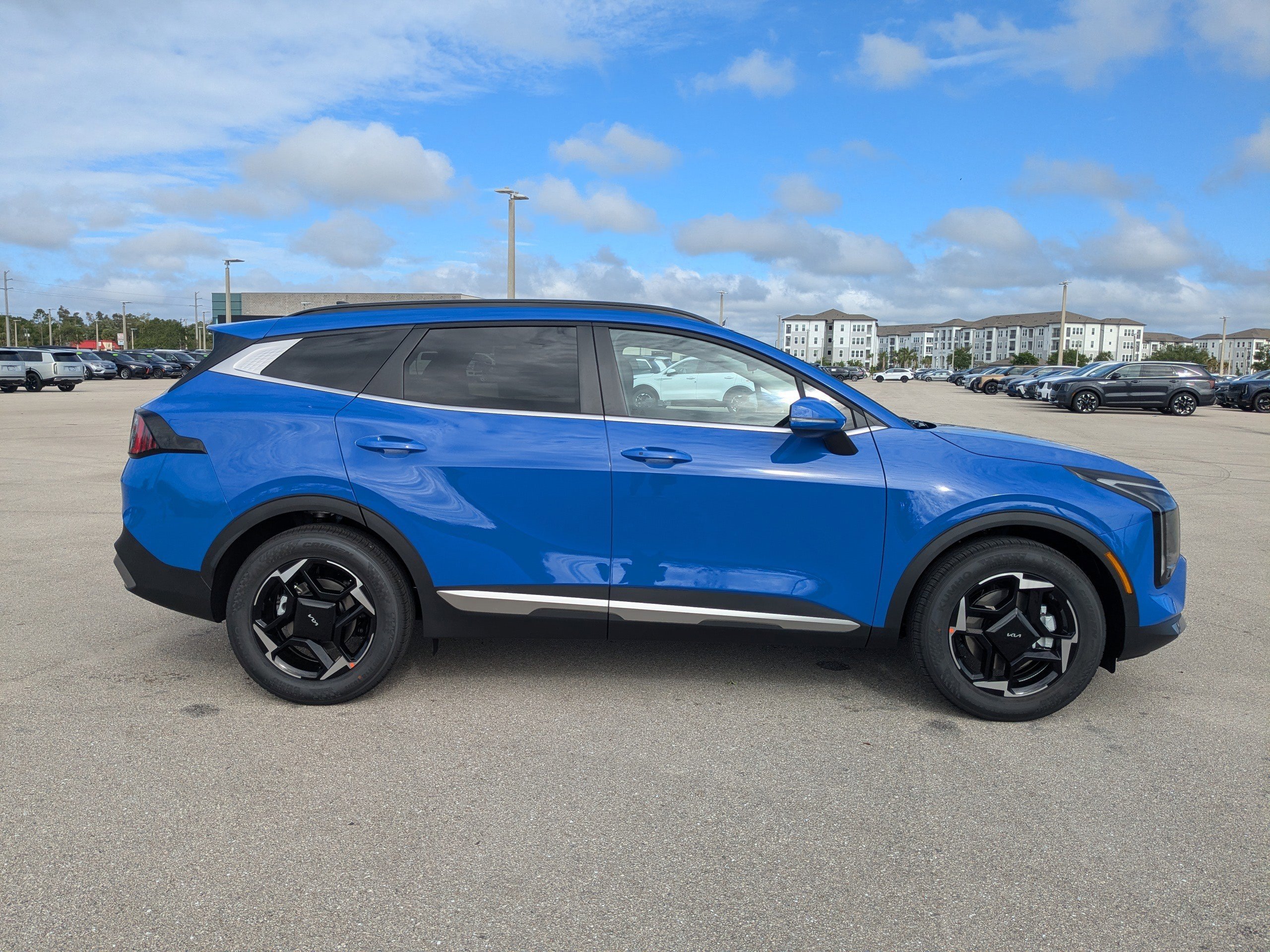 New 2026 Nebular Blue Kia EX image 4