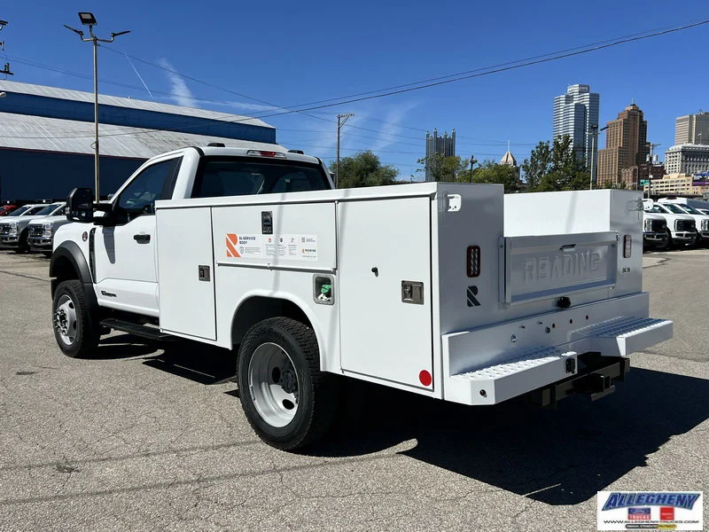 New 2026 Oxford White Ford XL image 8
