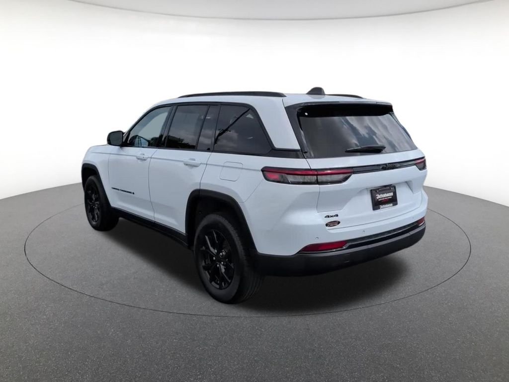 Certified Used 2025 White Jeep Altitude image 11