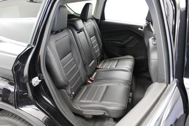 Used 2019 Agate Black Metallic Ford SEL image 17