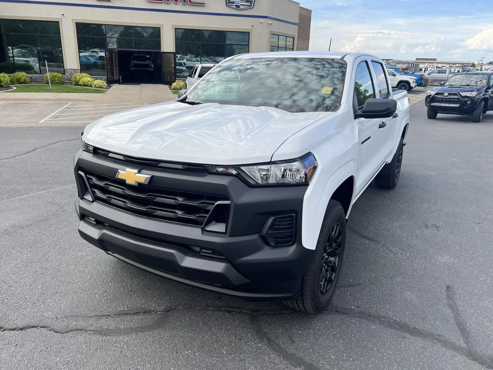 2026 Chevrolet Colorado Work Truck - Photo 9