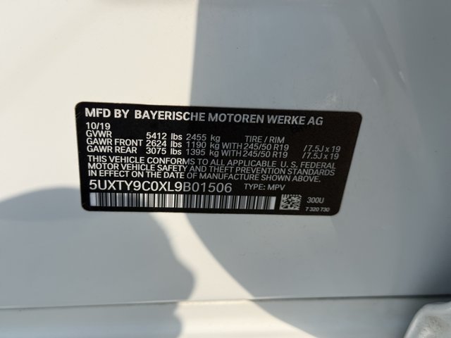 Used 2020 Alpine White BMW M40i image 28