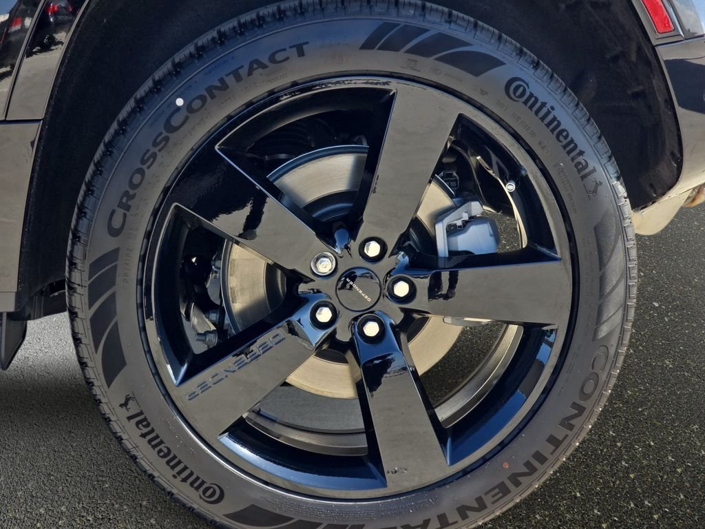 New 2026 Santorini Black LAND ROVER X-Dynamic SE image 34