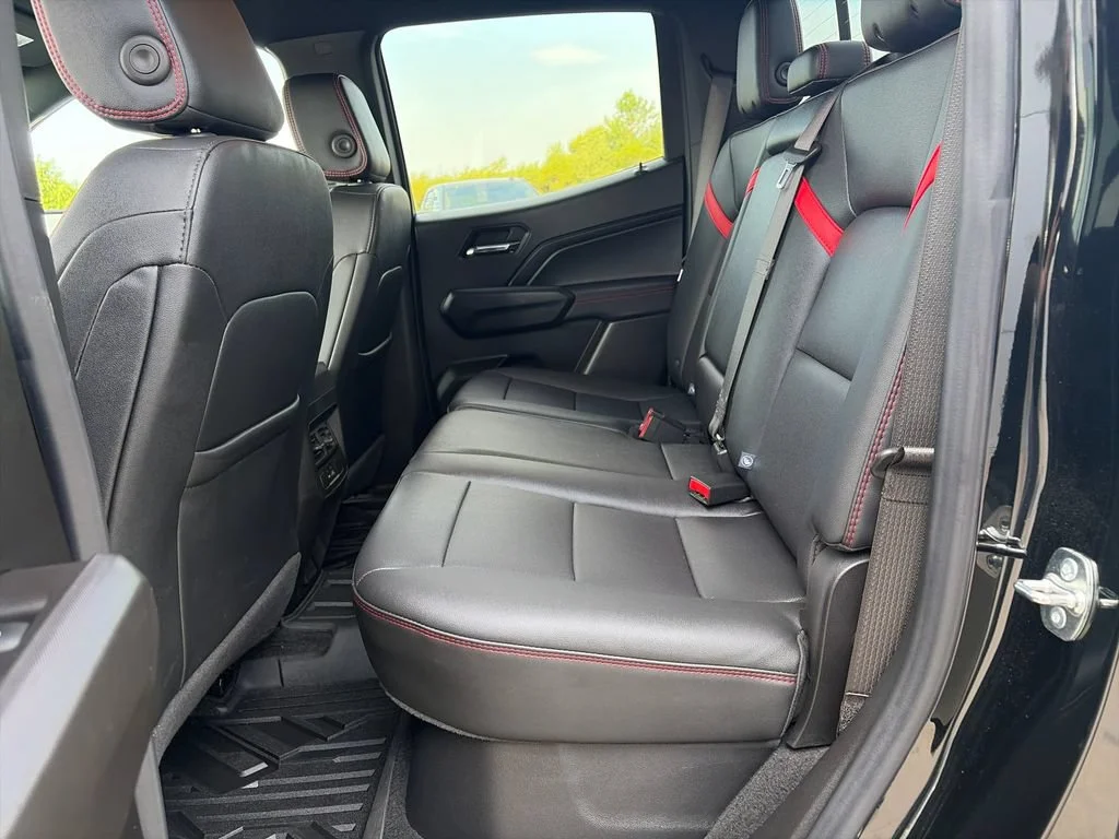 2026 Chevrolet Colorado Z71 - Photo 28