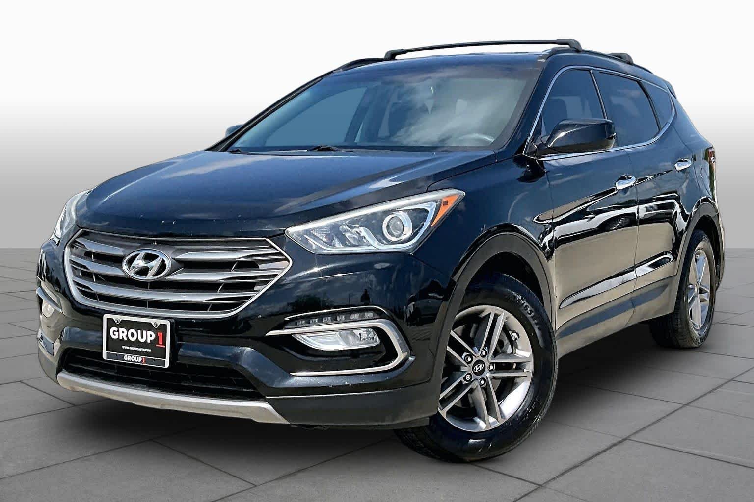 Pre-Owned 2017 Hyundai Santa Fe Sport 2.4L