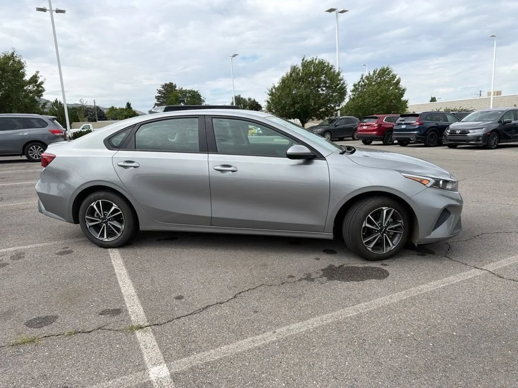 Used 2024 Steel Gray Kia LXS image 4