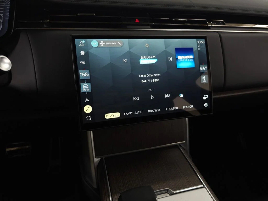Certified Used 2025 Black Land Rover SE image 24