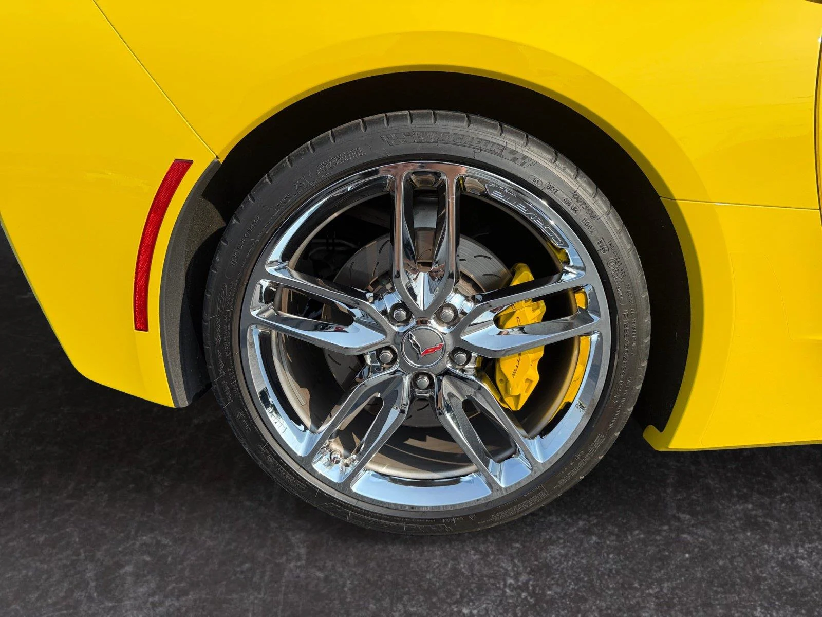 Used 2016 Corvette Racing Yellow Tintcoat Chevrolet Z51 3LT image 23