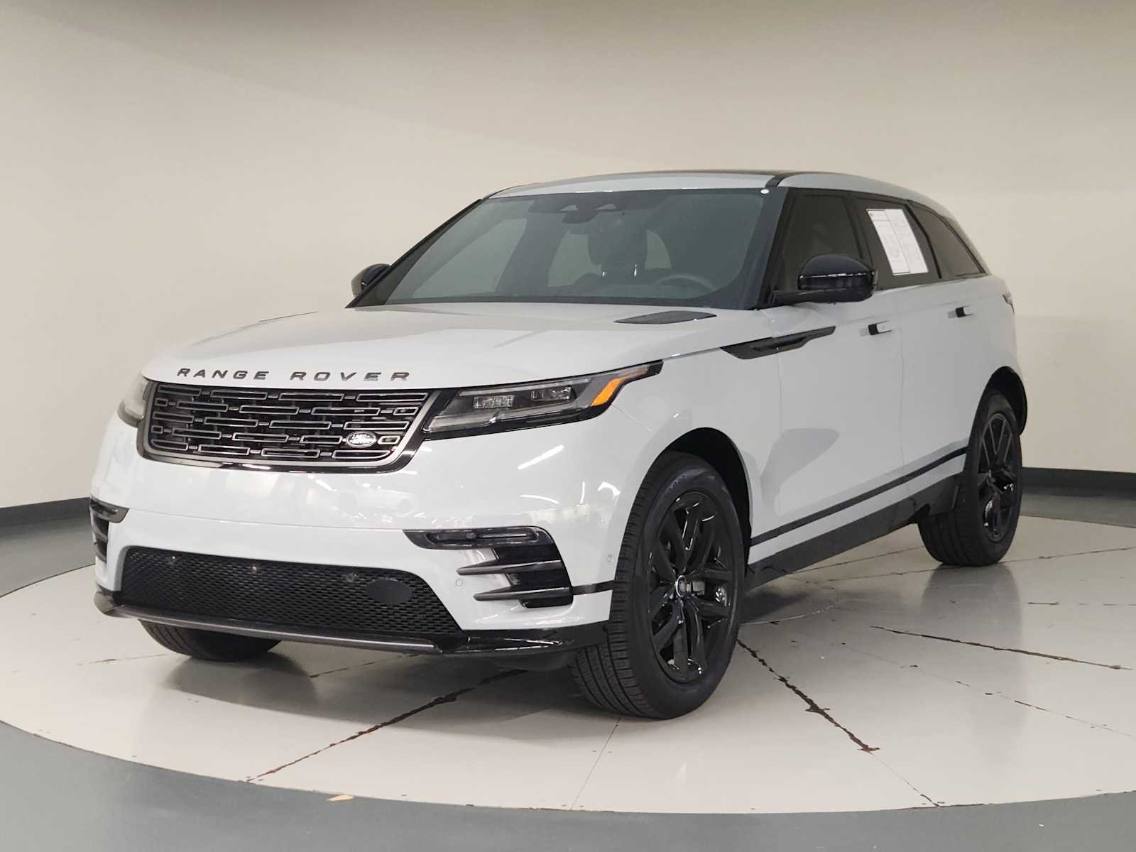 Pre-Owned 2026 Land Rover Range Rover Velar Dynamic SE