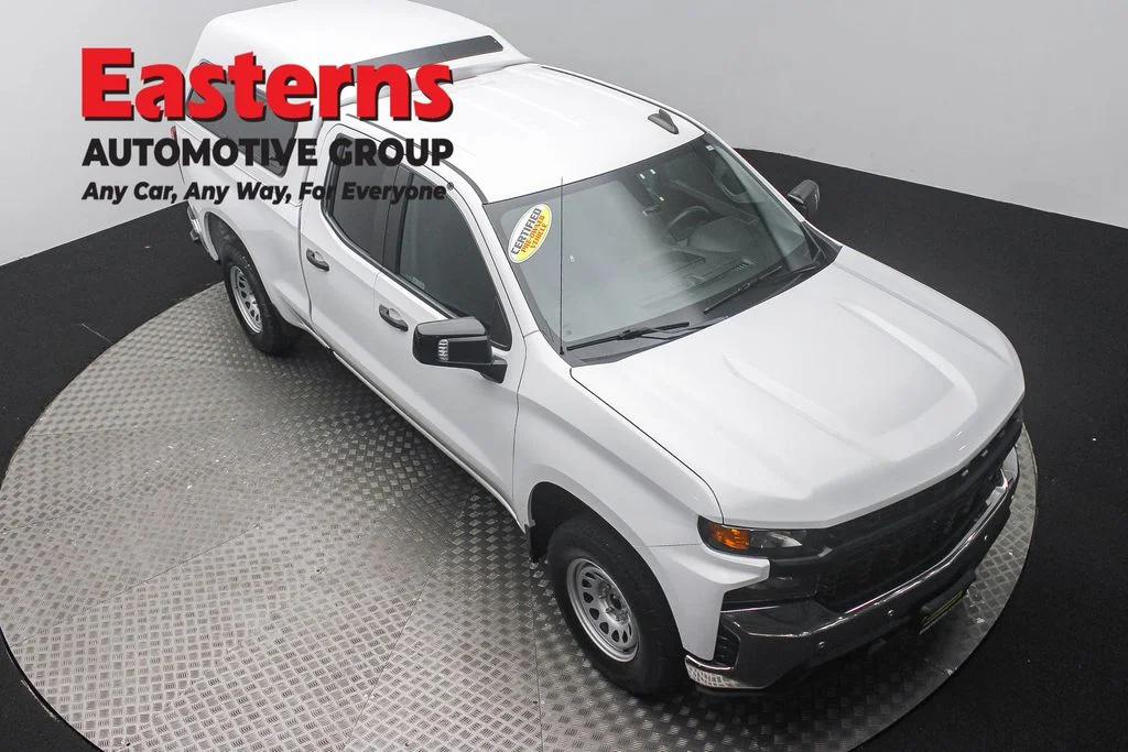 Used 2021 White Chevrolet WT image 3