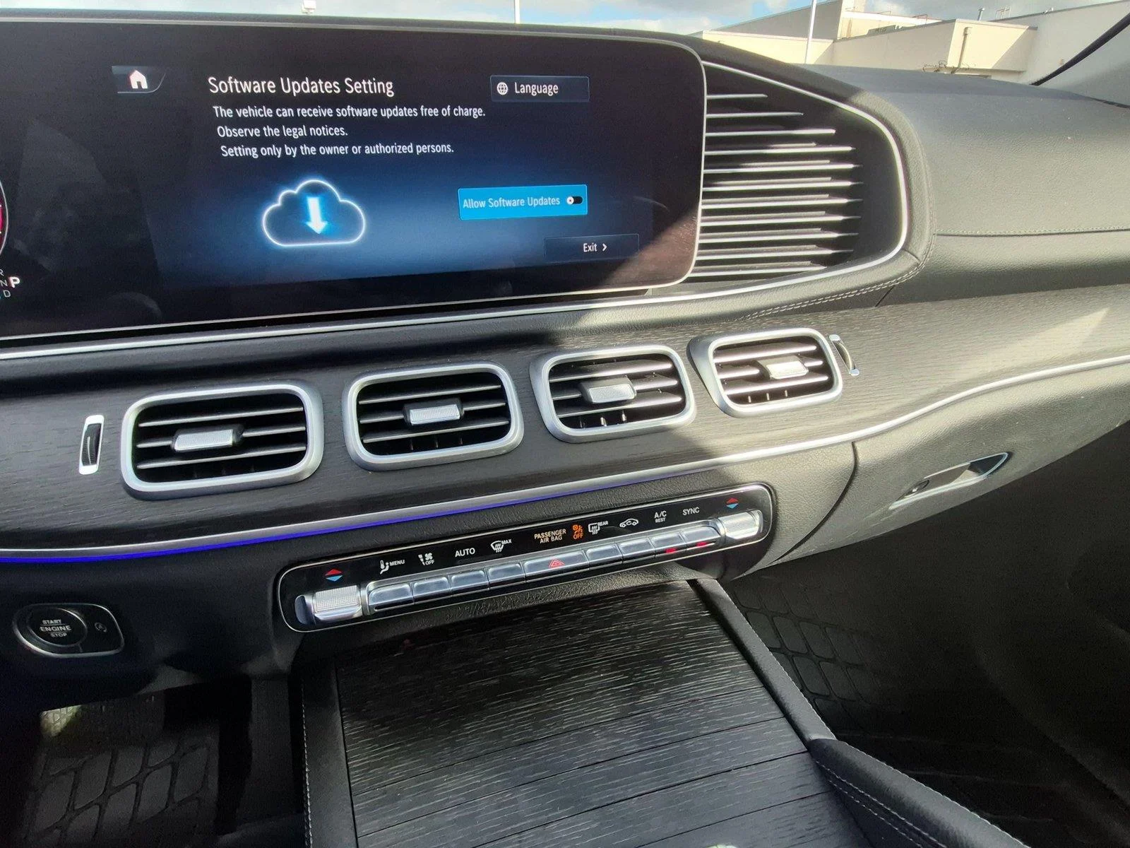 Used 2024 Twilight Blue Metallic Mercedes-Benz GLS 450 image 23