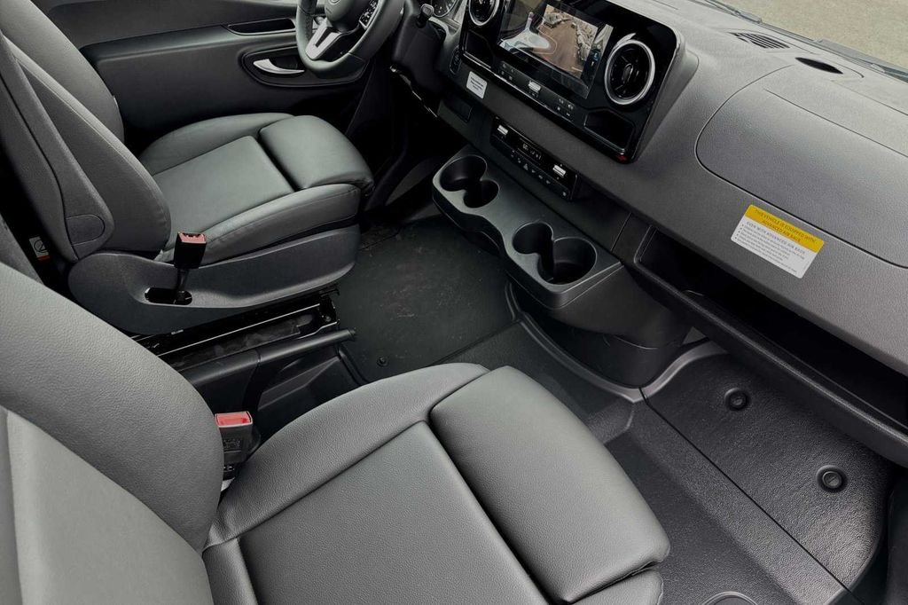 Used 2024 Gray Mercedes-Benz Cargo 170 WB image 15