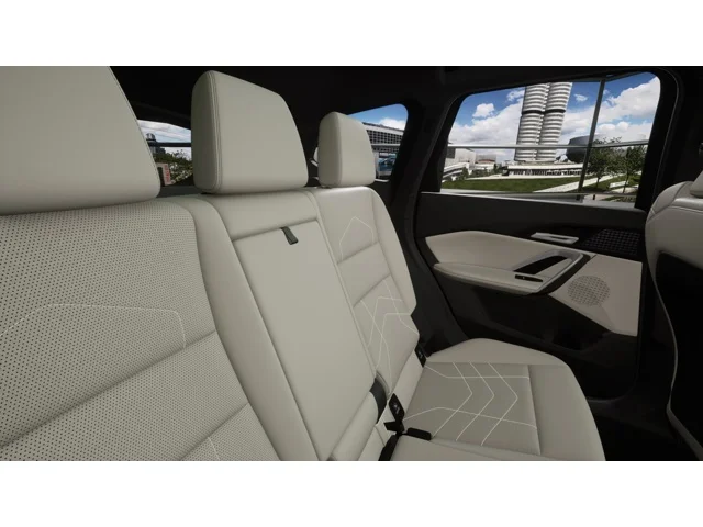 New 2027 Vegas Red Metallic BMW  image 12
