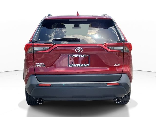 Used 2023 Red Toyota XLE Premium image 4